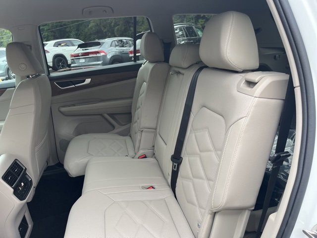 New 2026 Volkswagen Atlas SE image 13
