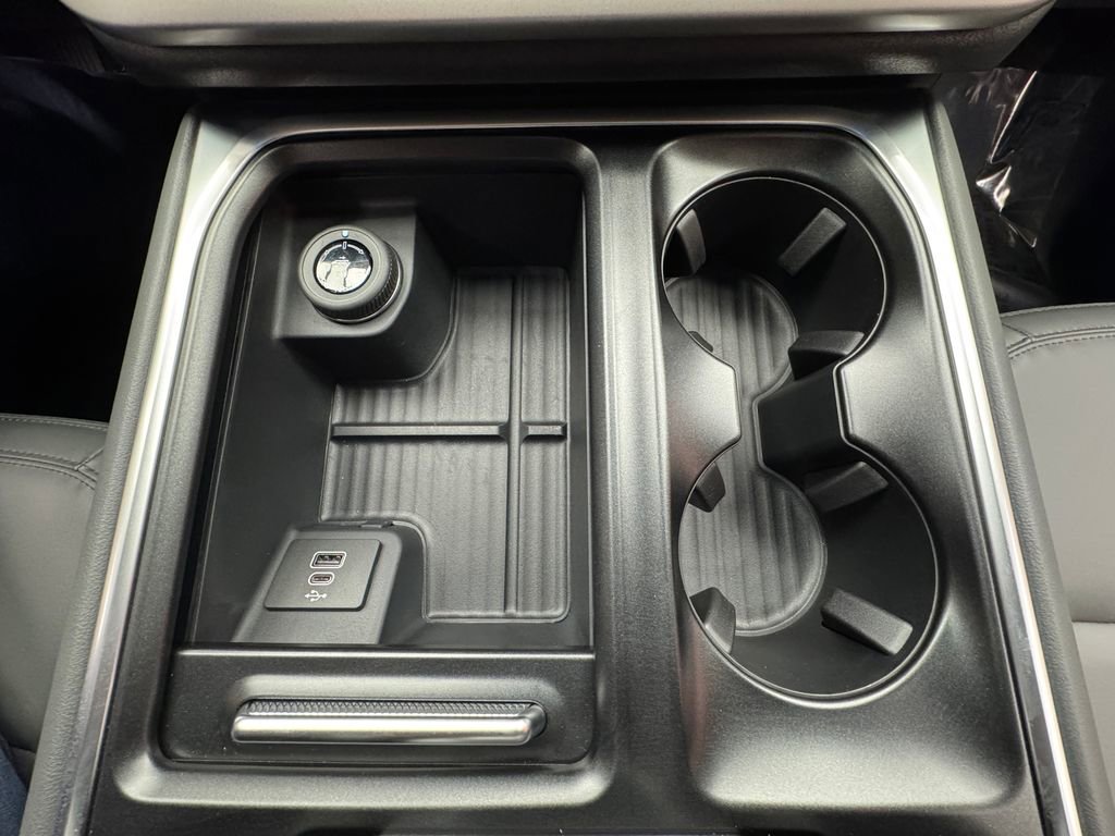 New 2026 Ford Expedition Active AWD/4WD image 16