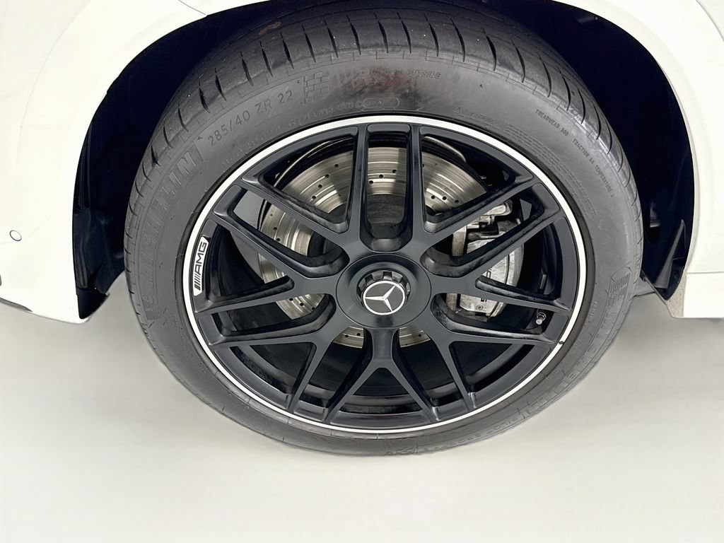 Used 2025 Mercedes-Benz GLE 53 AMG 4MATIC image 30