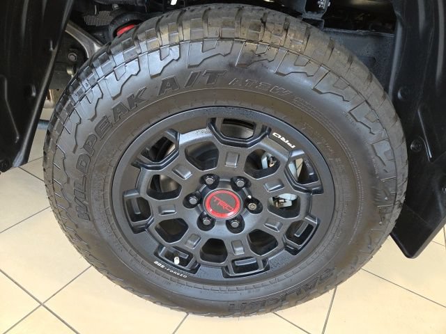 Used 2025 Toyota Tundra TRD Pro AWD/4WD image 10