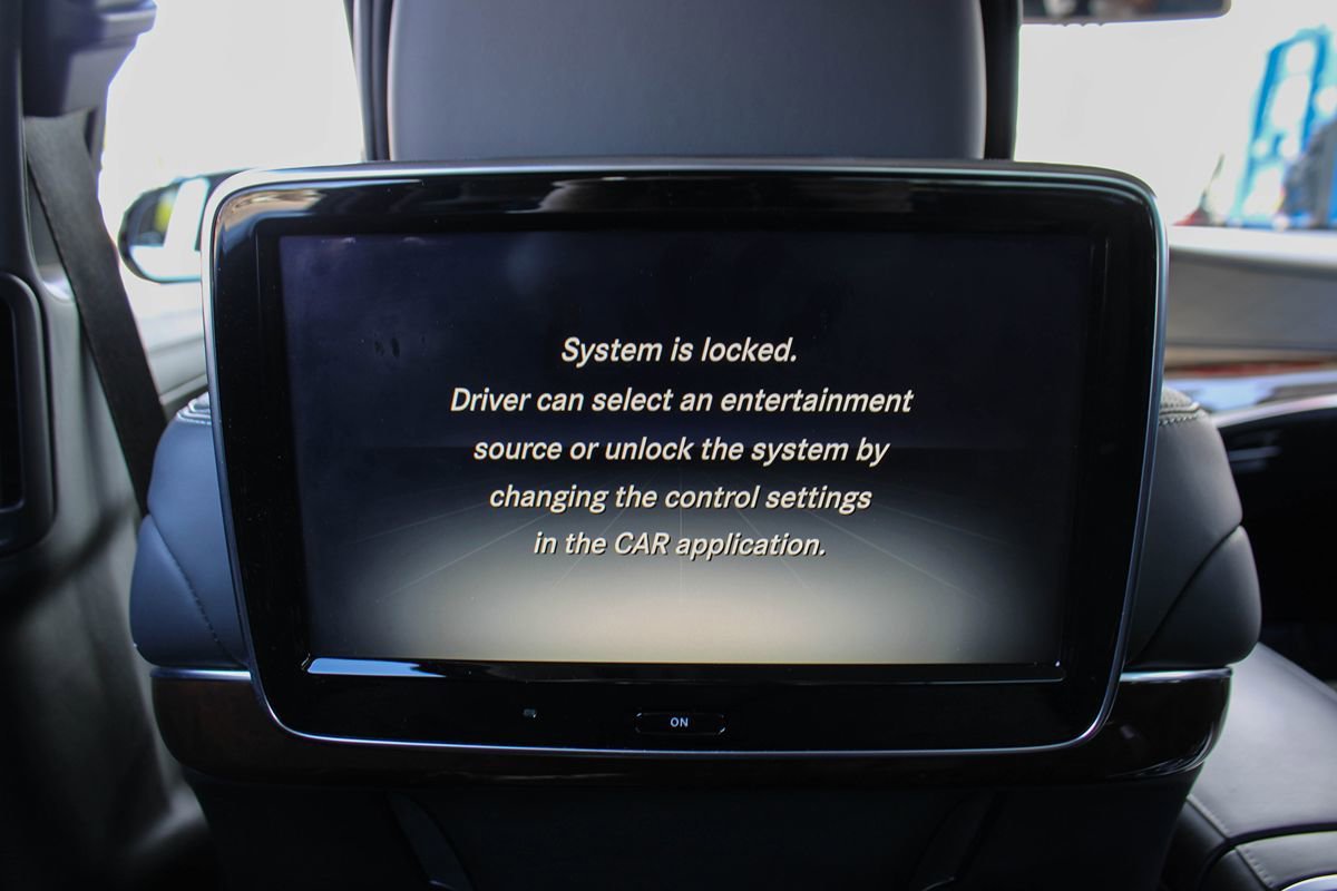 Used 2016 Mercedes-Benz Maybach S 600 image 39