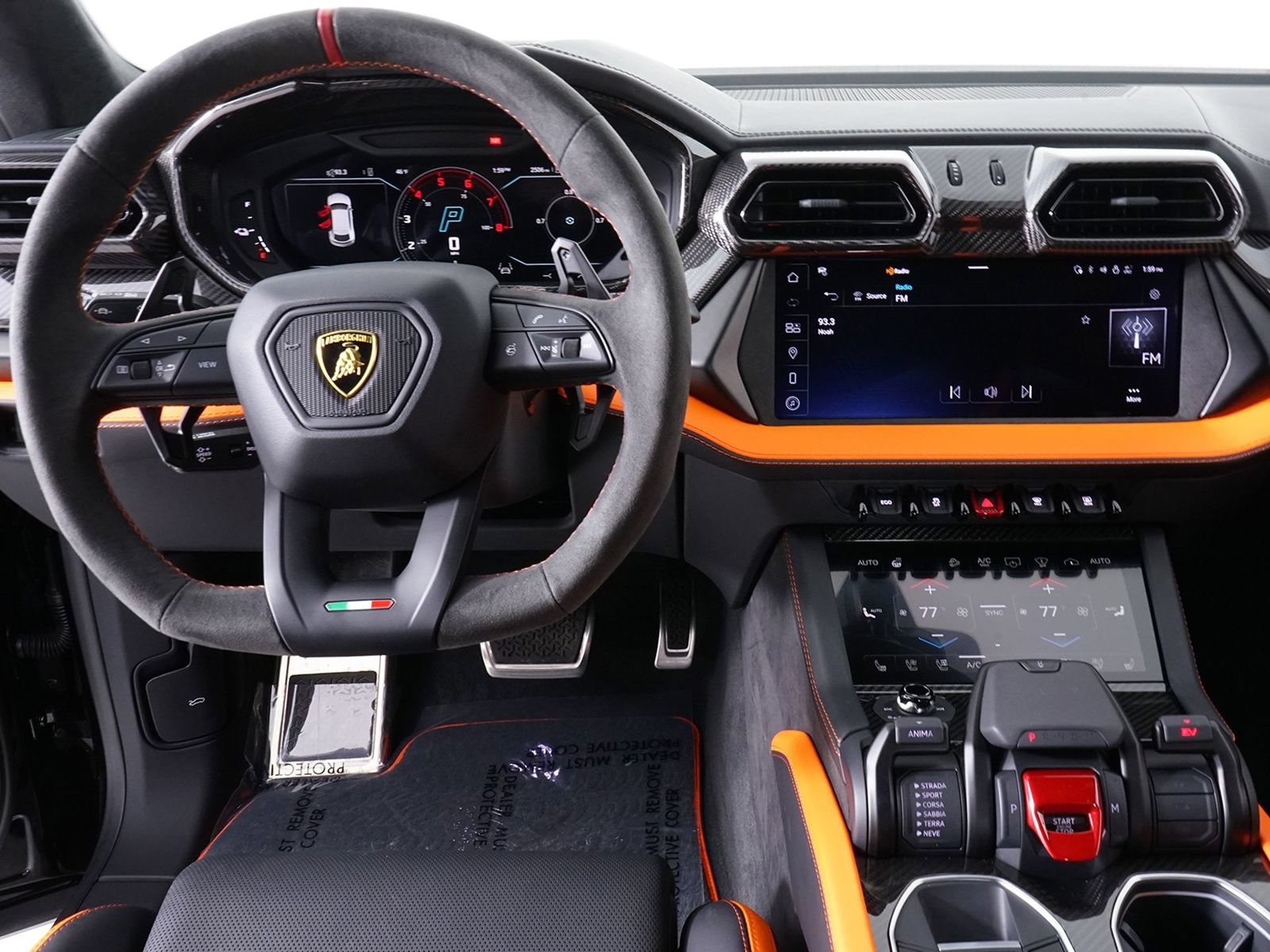 Used 2025 Lamborghini Urus S AWD/4WD image 27