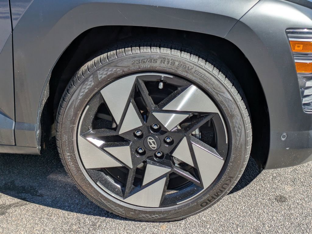 Used 2024 Hyundai Kona Limited image 12