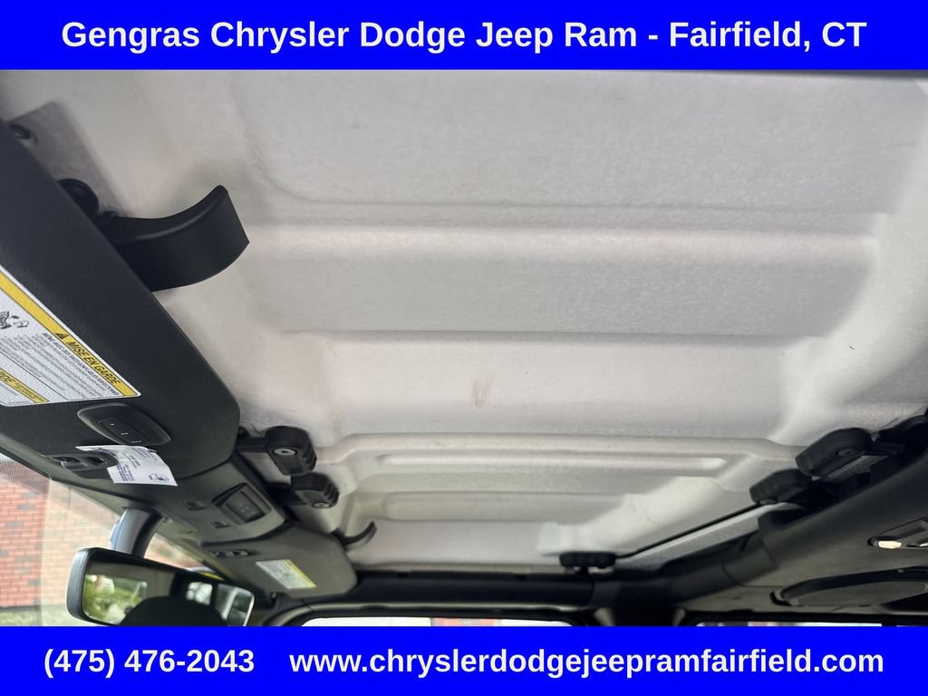 Used 2022 Jeep Wrangler Unlimited Rubicon 4xe w/ Steel Bumper Group AWD/4WD image 30