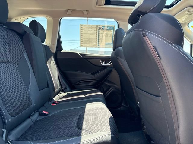 Used 2019 Subaru Forester Premium w/ All-Weather Package AWD/4WD image 15