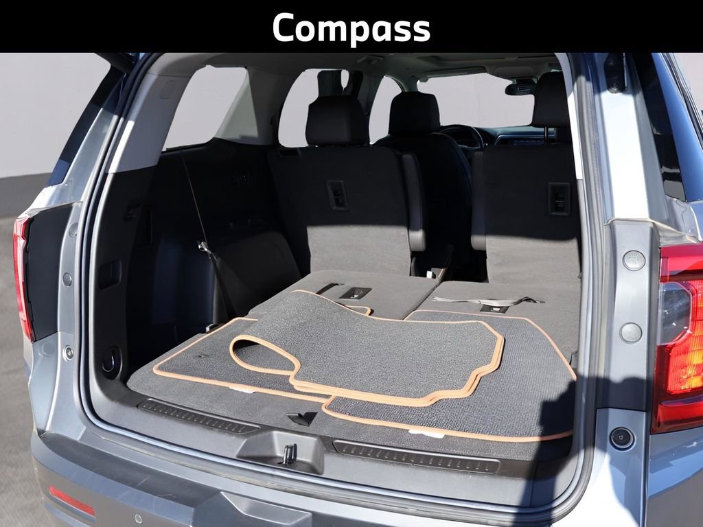 Used 2022 GMC Acadia AT4 image 19