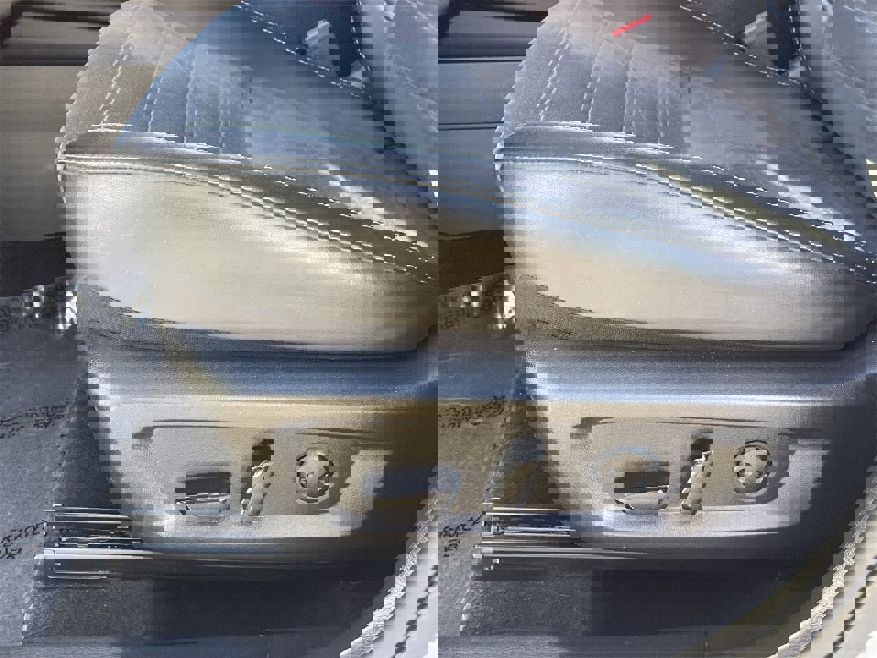 Used 2024 Mitsubishi Outlander SE image 23