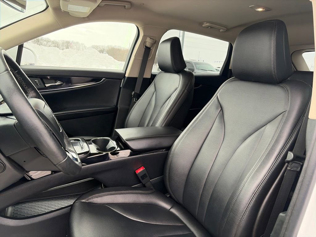 Used 2022 Lincoln Nautilus Standard w/ Premium Package image 18