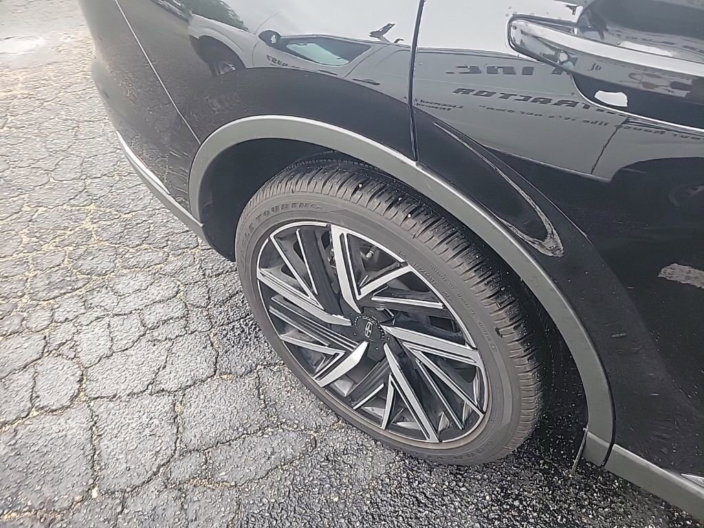 Used 2025 Lincoln Aviator Reserve w/ Equipment Group 201A AWD/4WD image 12