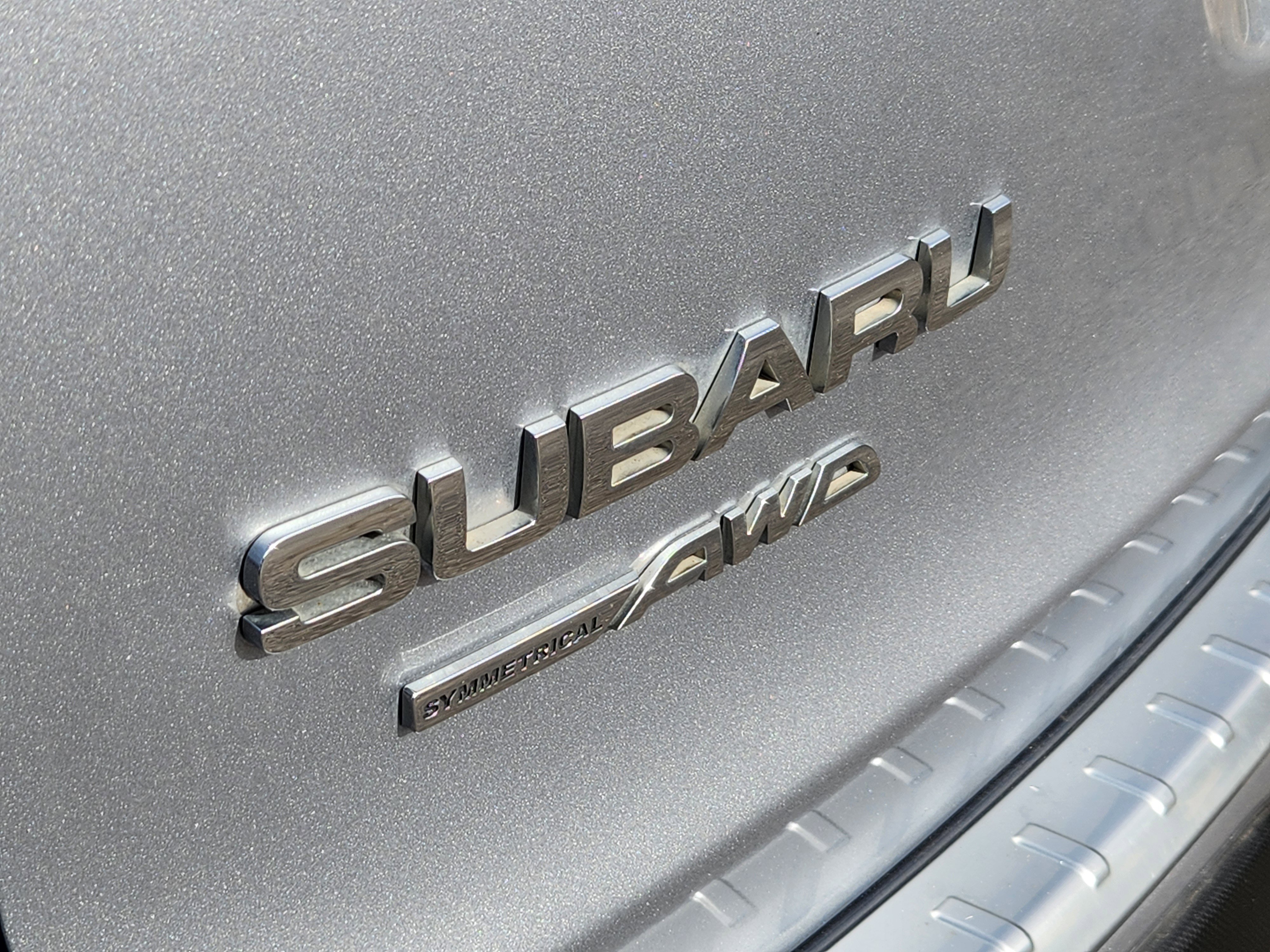 Used 2020 Subaru Ascent Limited w/ Technology Package image 11