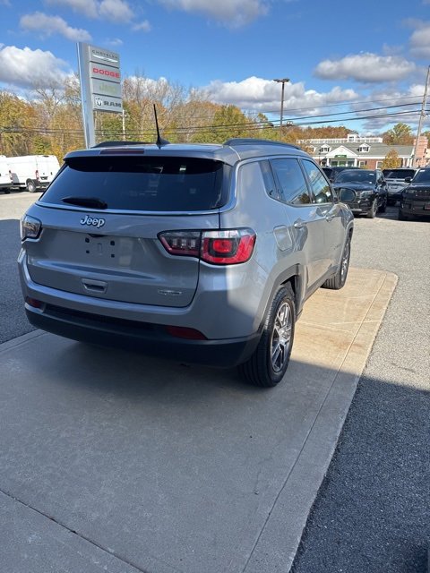 Used 2019 Jeep Compass Latitude w/ Popular Equipment Group image 7