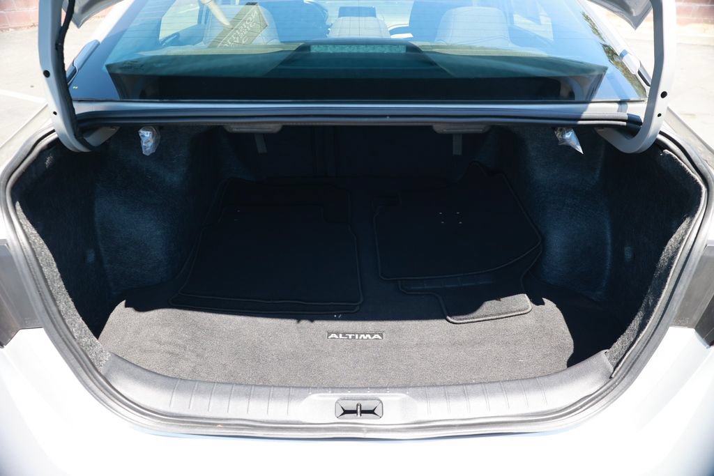 Used 2023 Nissan Altima 2.5 S FWD image 37