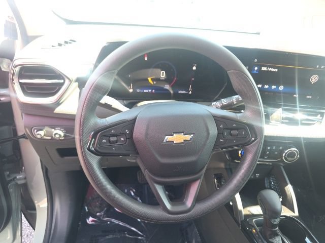 Used 2026 Chevrolet TrailBlazer LT AWD/4WD image 17