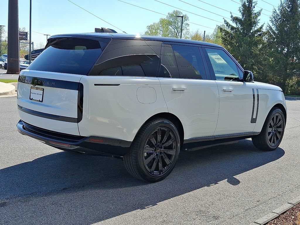 New 2026 Land Rover Range Rover SE AWD/4WD image 3