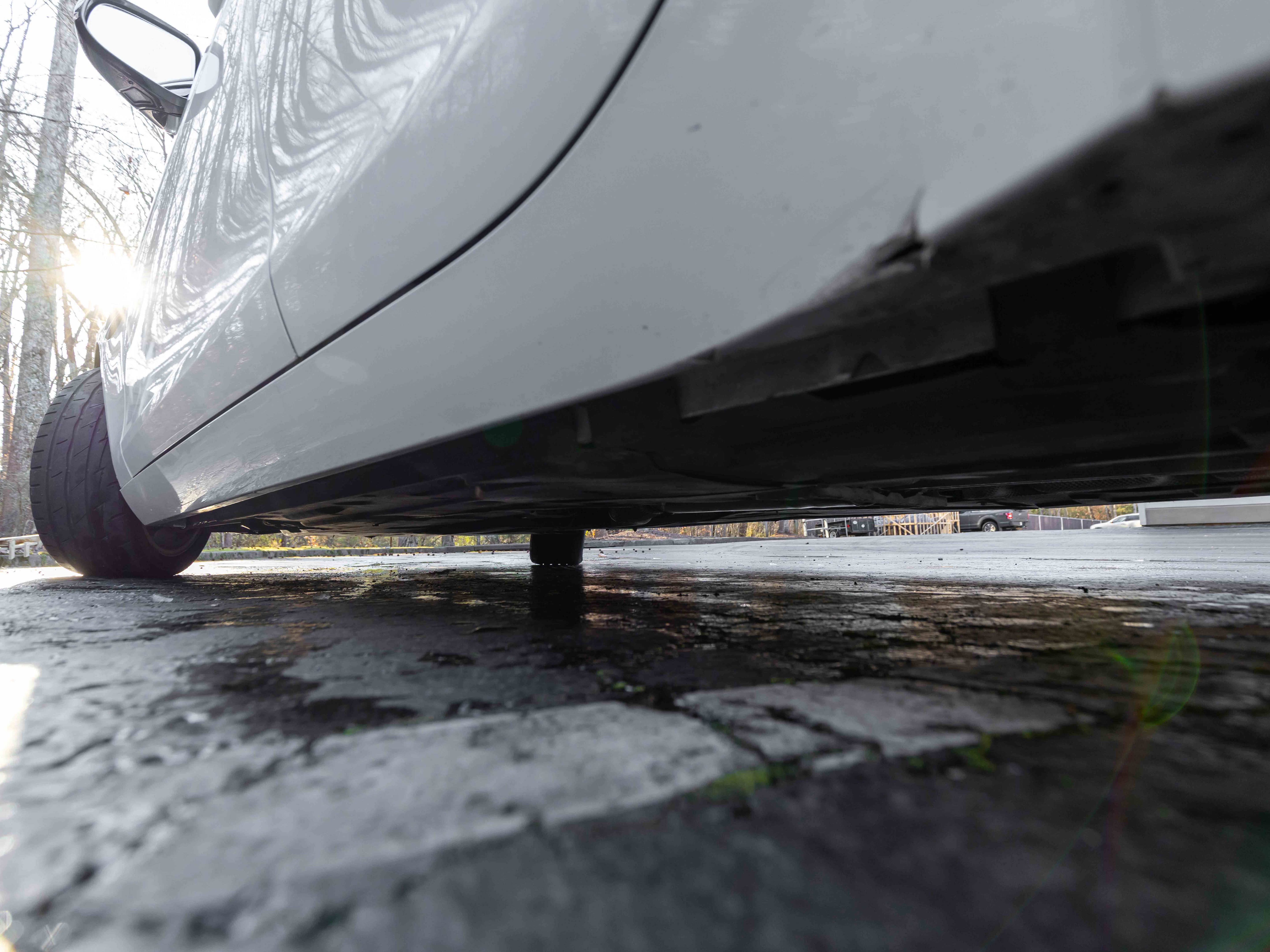 Used 2019 Jaguar XE Premium image 17