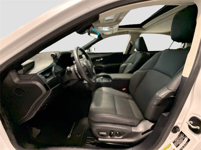 Used 2025 Lexus ES 350 image 17