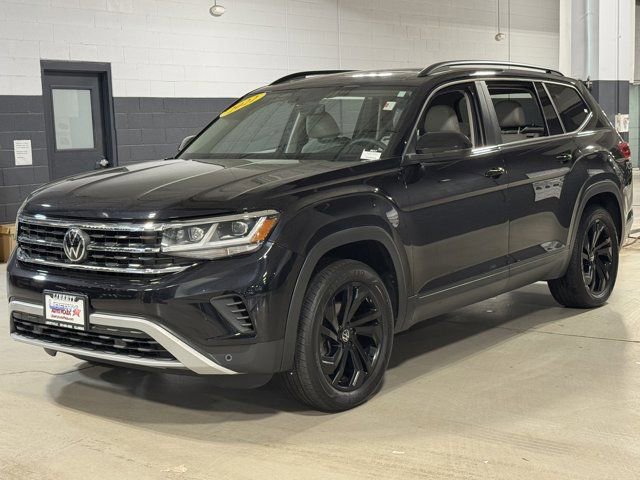 Used 2022 Volkswagen Atlas SE w/ Panoramic Sunroof Package AWD/4WD image 28