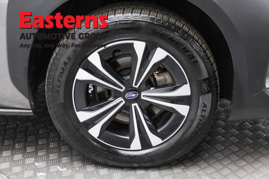 Used 2023 Subaru Solterra AWD image 30