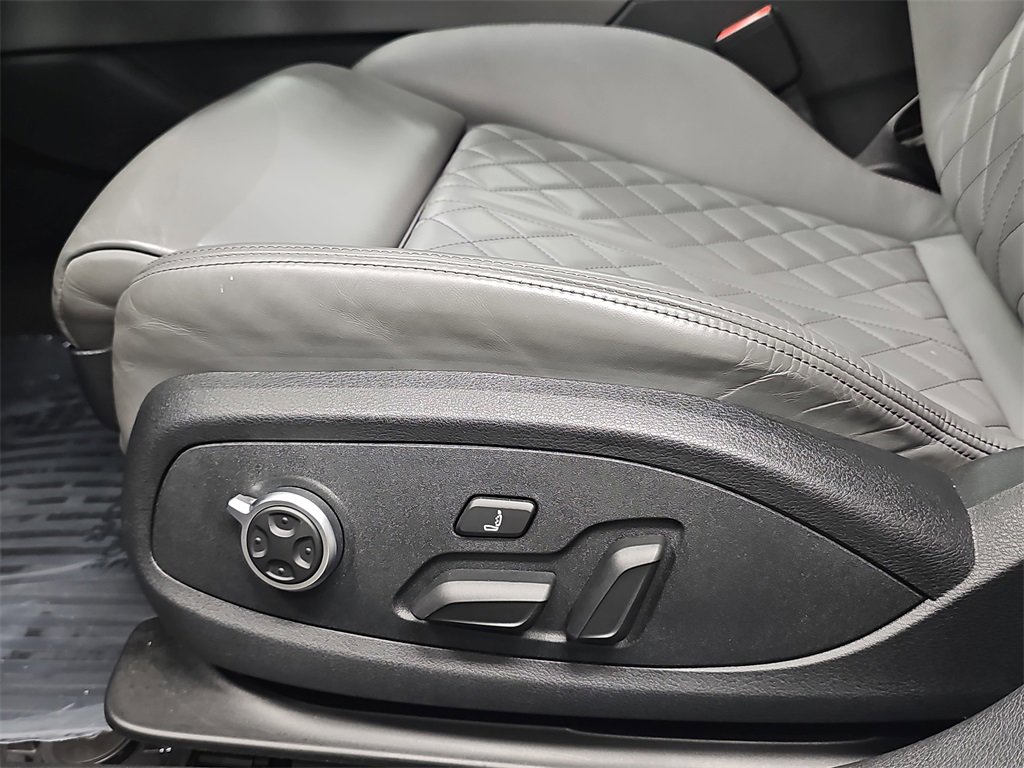 Used 2021 Audi S5 Prestige w/ Prestige Package image 28