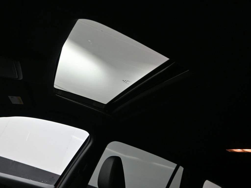 Used 2023 Honda Passport EX-L image 28