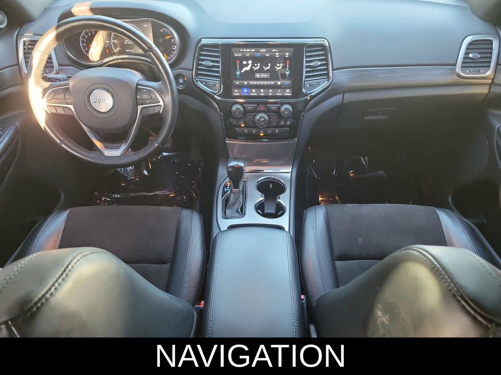 Used 2020 Jeep Grand Cherokee Altitude image 2