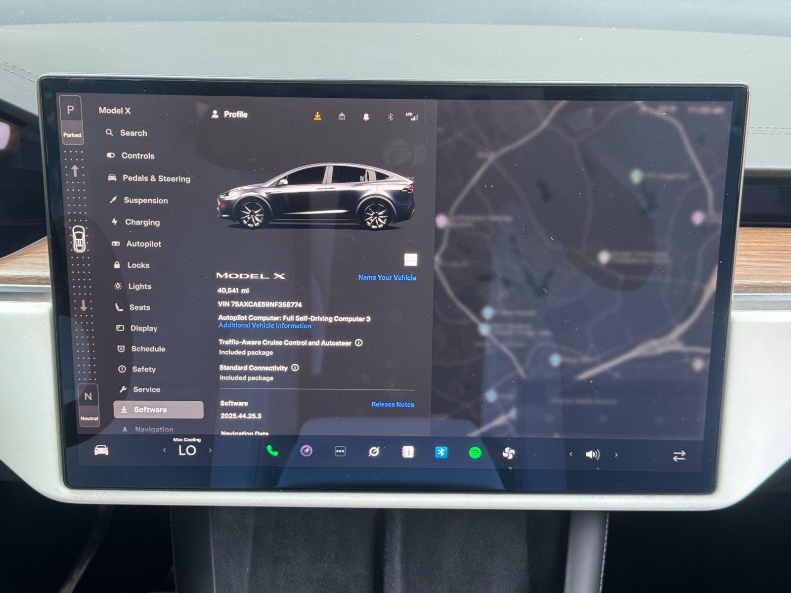 Used 2022 Tesla Model X AWD/4WD image 32