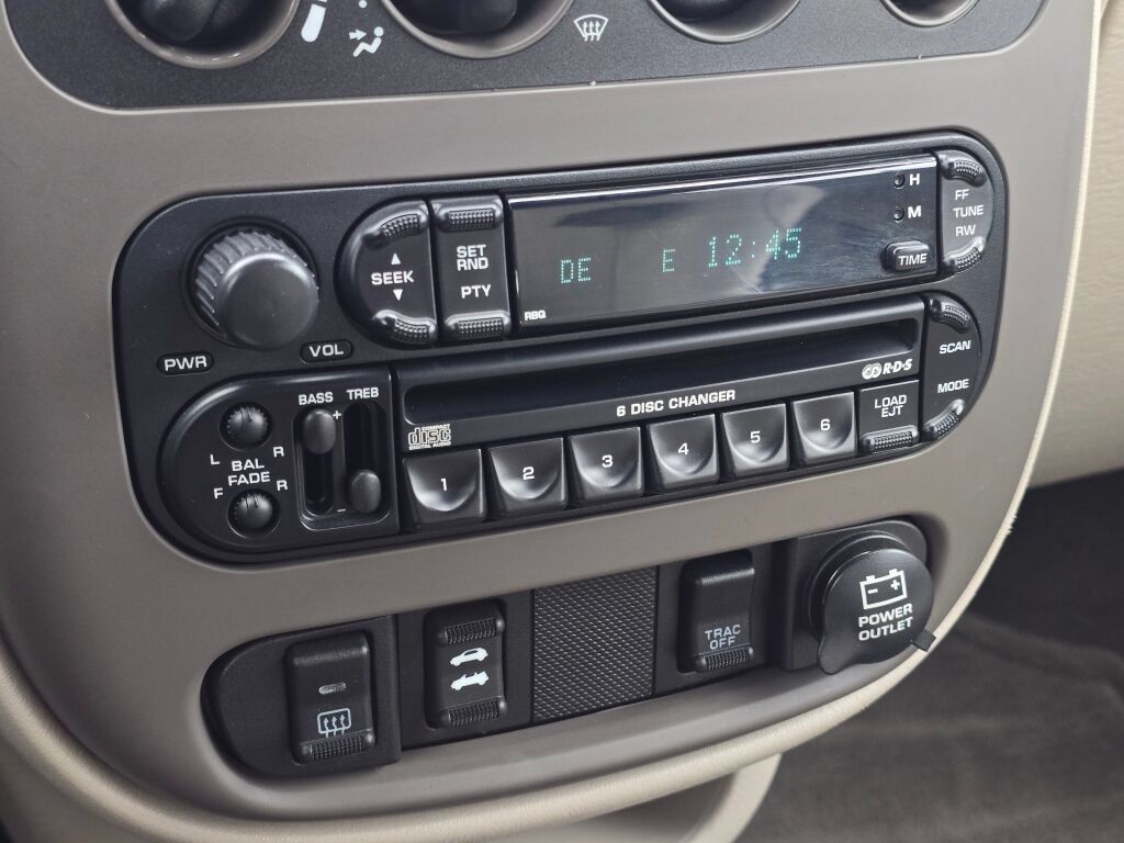 Used 2005 Chrysler PT Cruiser GT FWD image 72