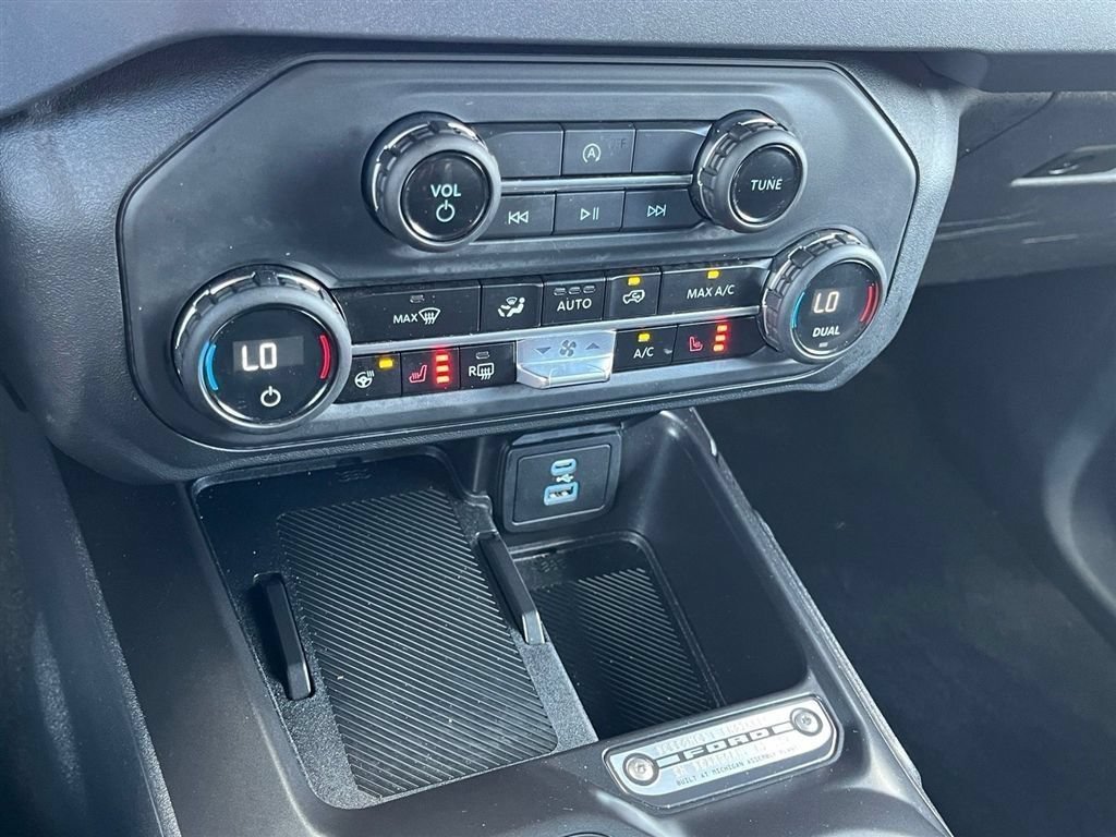 Used 2025 Ford Bronco Outer Banks AWD/4WD image 23