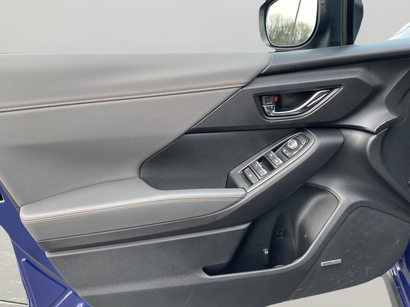 Used 2025 Subaru Crosstrek 2.5i Limited w/ Popular Package #3A image 22