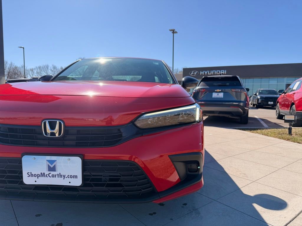 Used 2023 Honda Civic Sport image 9