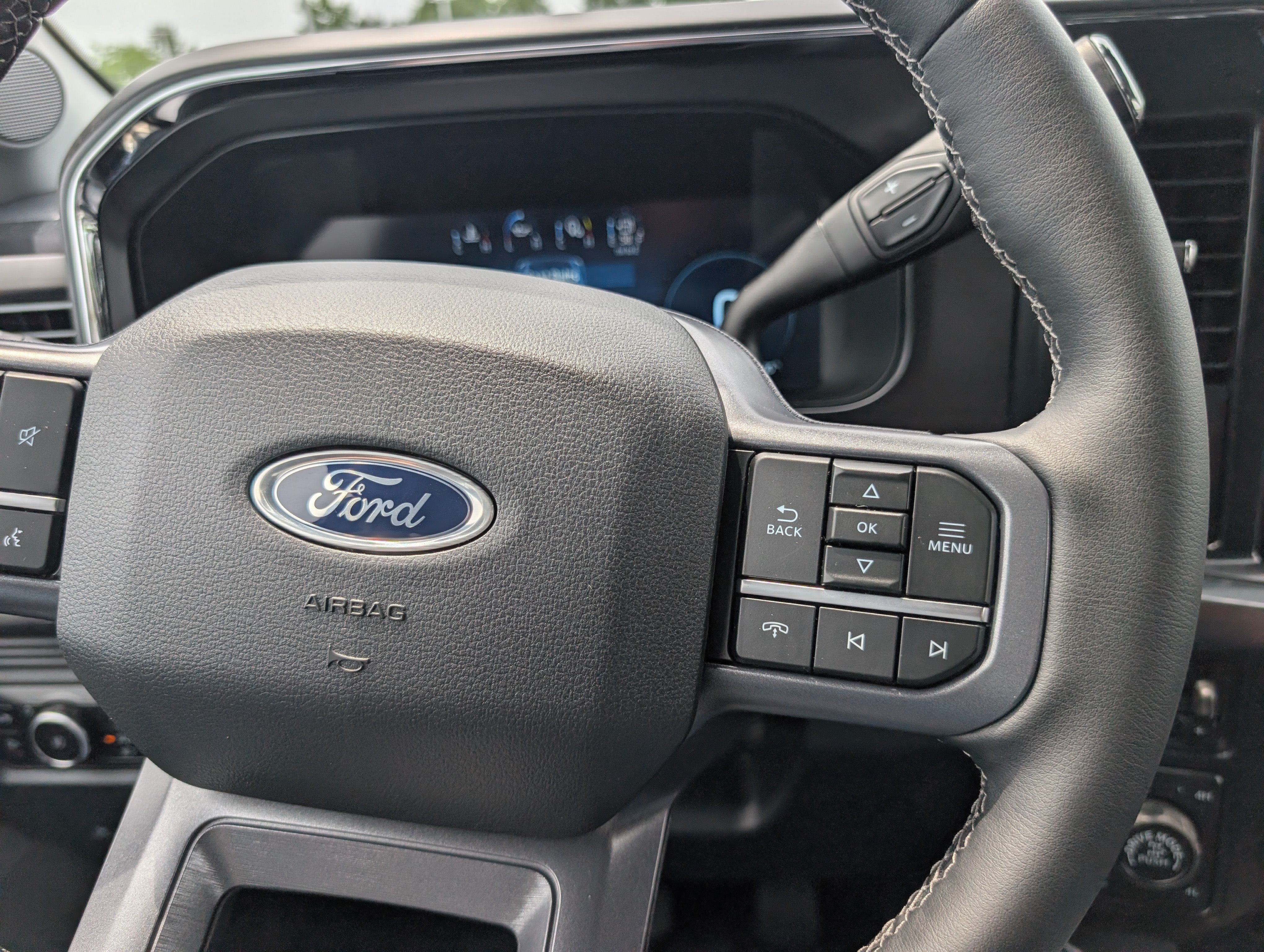 New 2026 Ford F250 Lariat w/ Tremor Off-Road Package AWD/4WD image 20