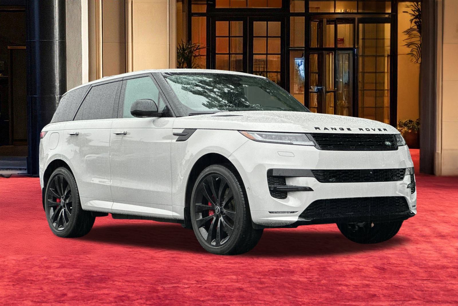 Used 2025 Land Rover Range Rover Sport Dynamic SE image 8