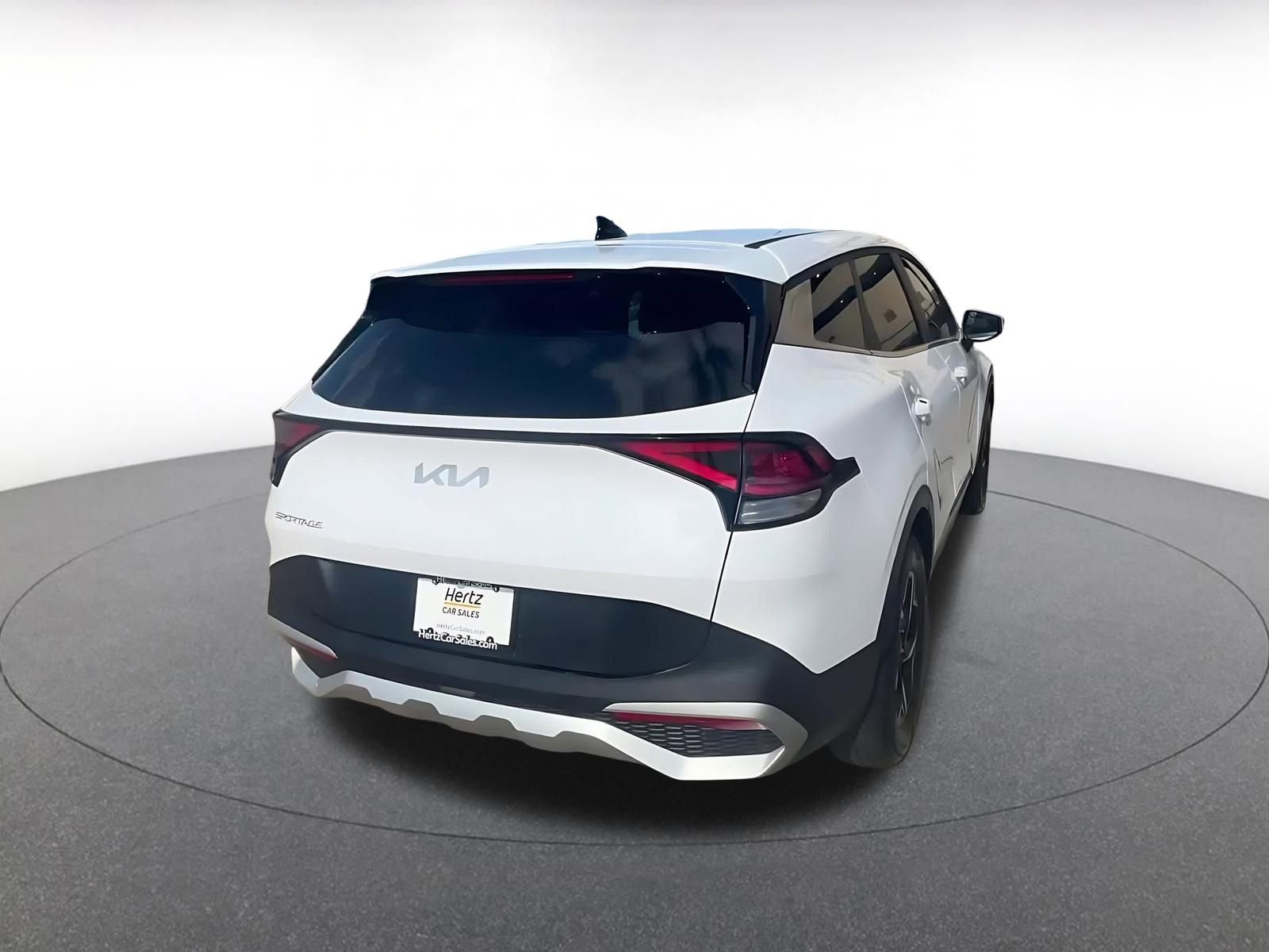 Used 2025 Kia Sportage LX image 14