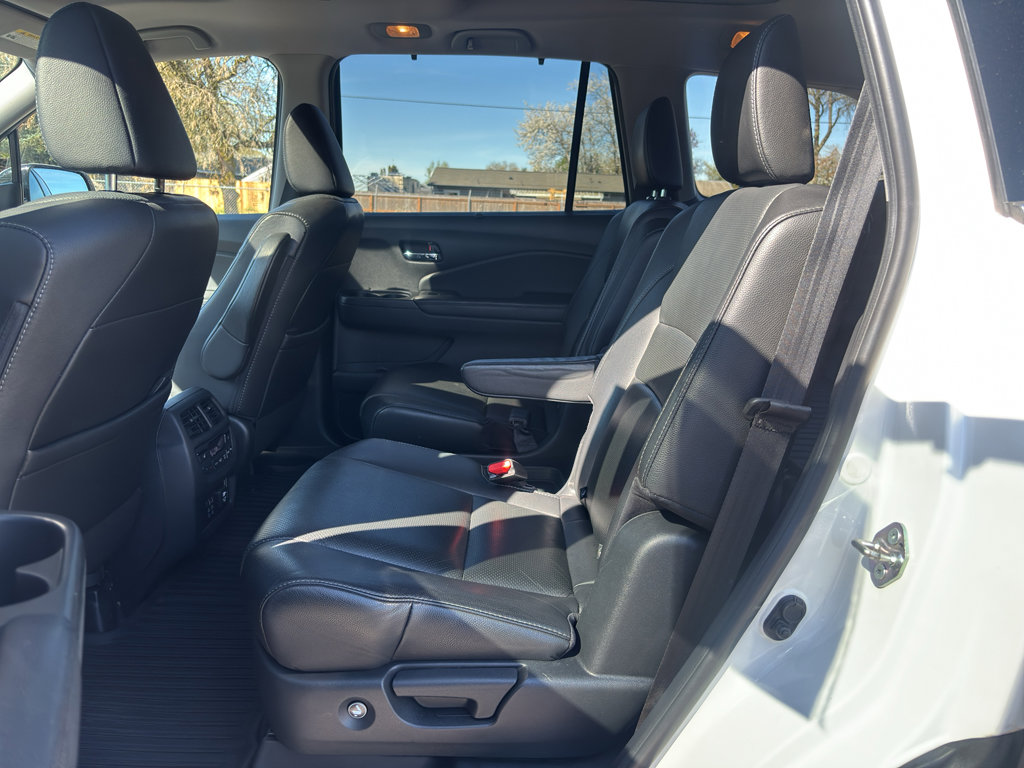 Used 2019 Honda Pilot Elite image 14