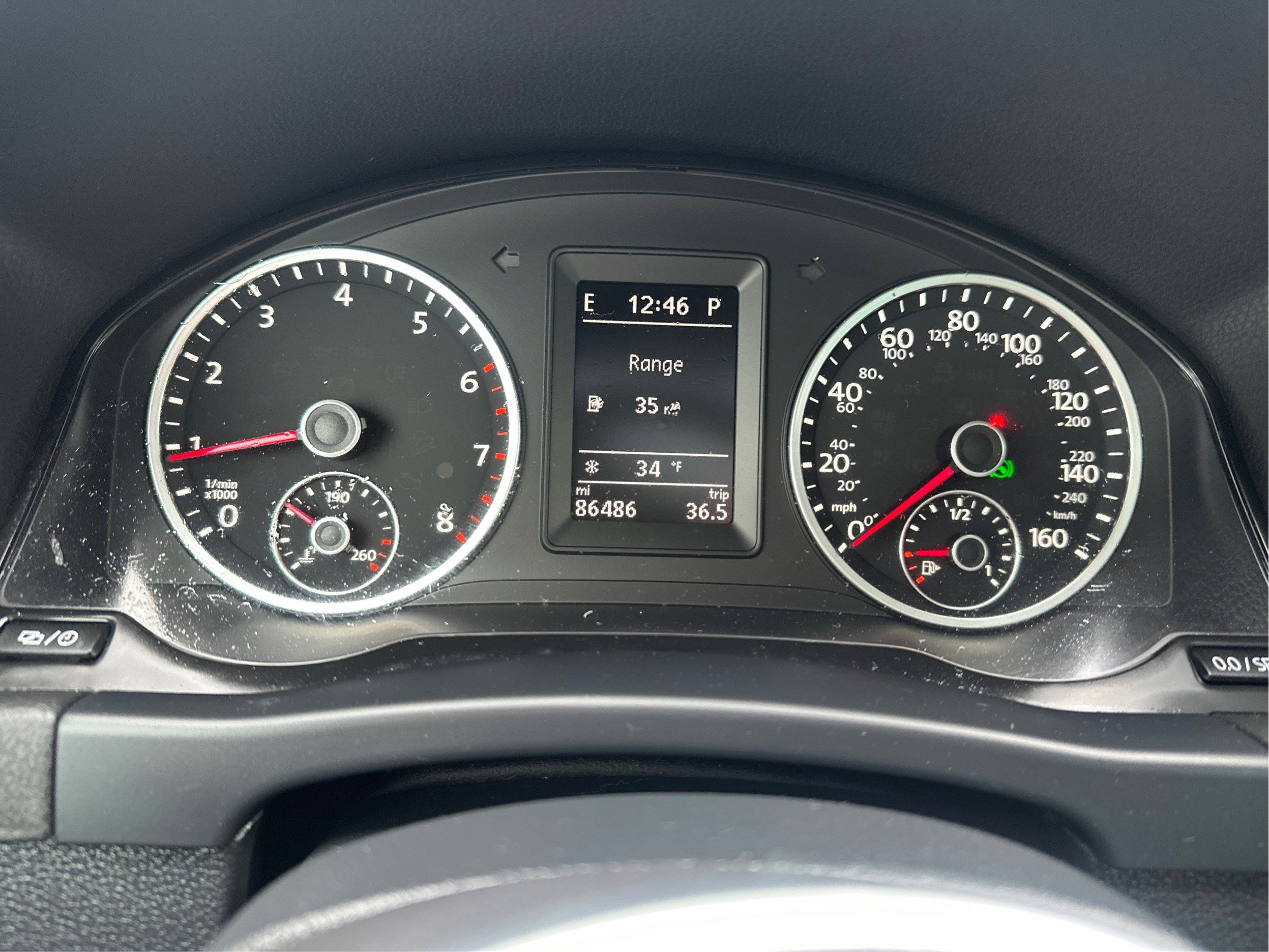 Used 2015 Volkswagen Tiguan R-Line image 17