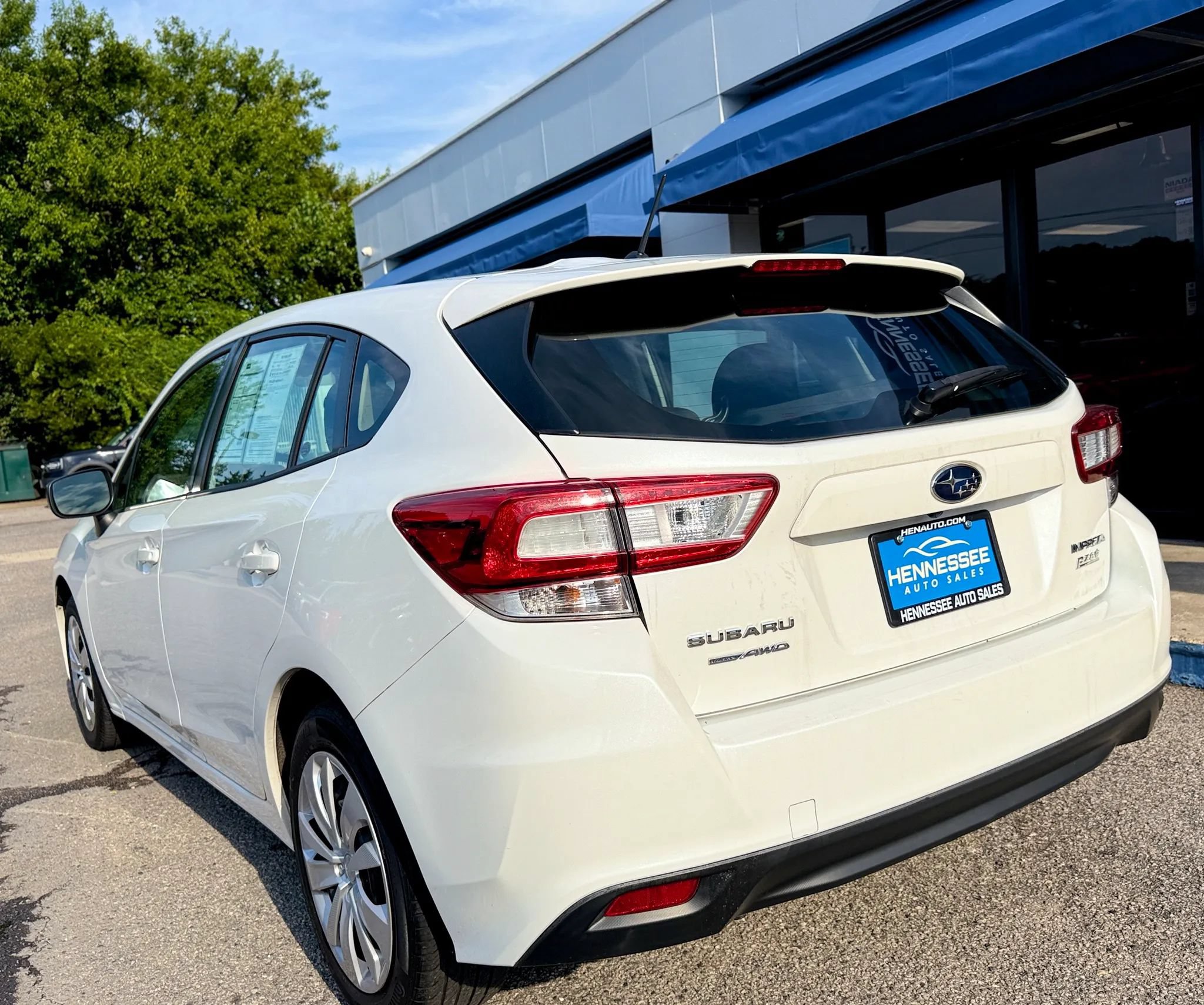 Used 2017 Subaru Impreza 2.0i AWD/4WD image 11