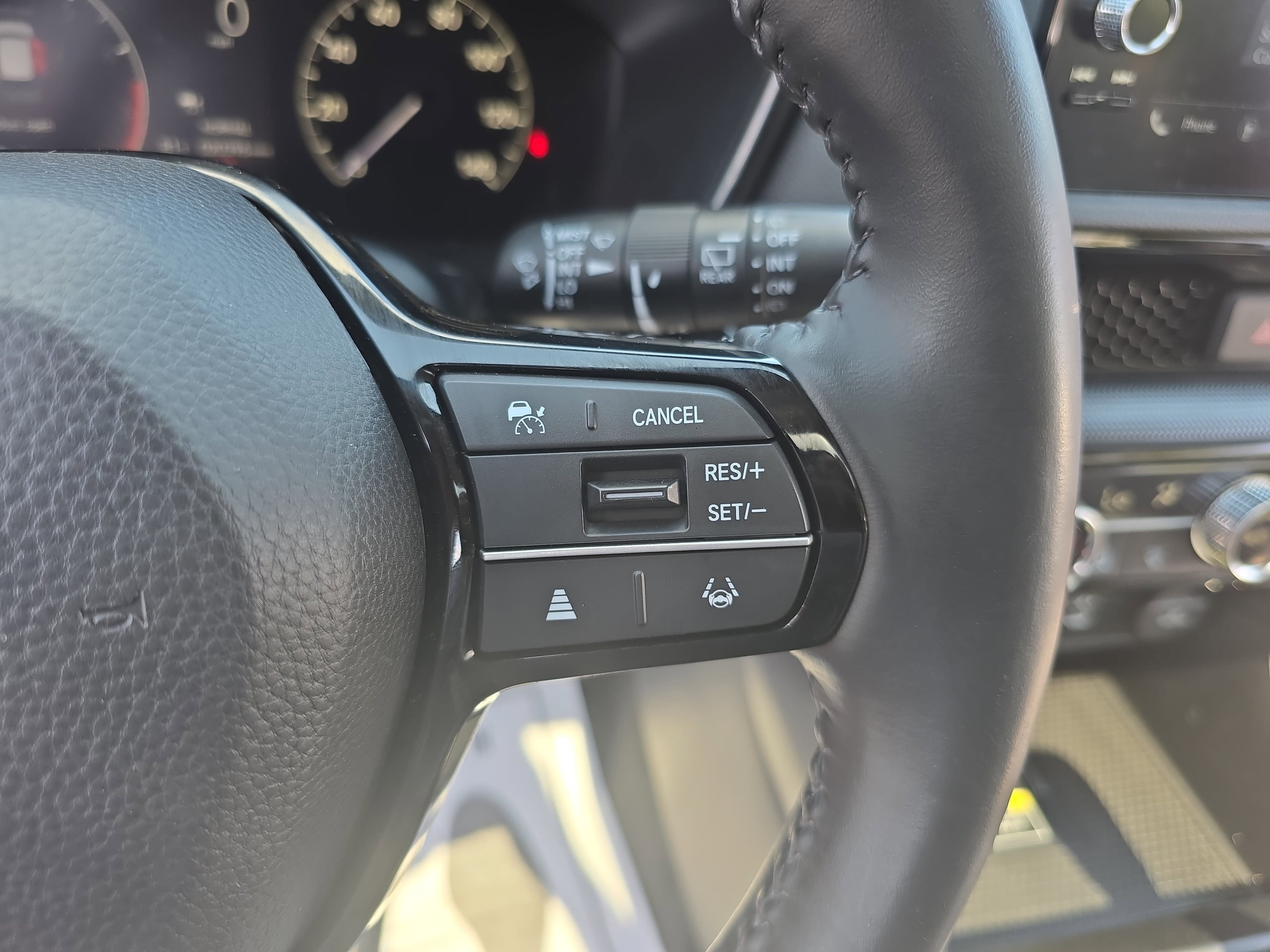 Used 2024 Honda CR-V EX-L image 18