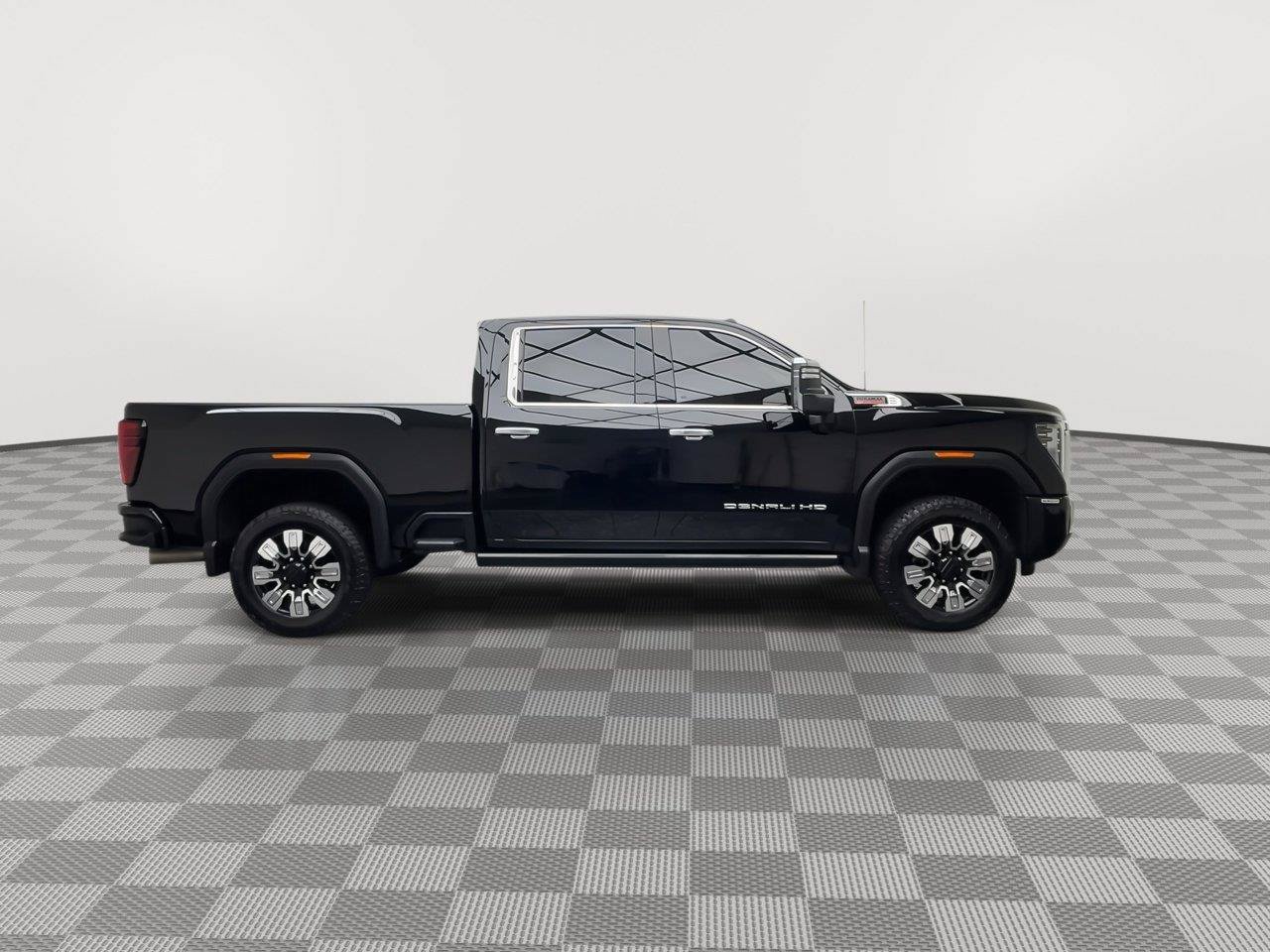 Certified 2026 GMC Sierra 2500 Denali w/ Denali Reserve Package AWD/4WD image 48