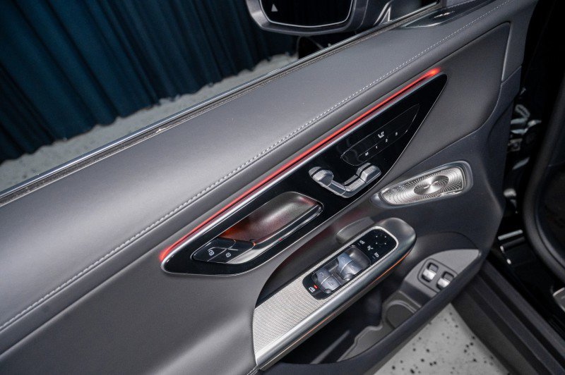 New 2026 Mercedes-Benz GLC 63 AMG S image 10