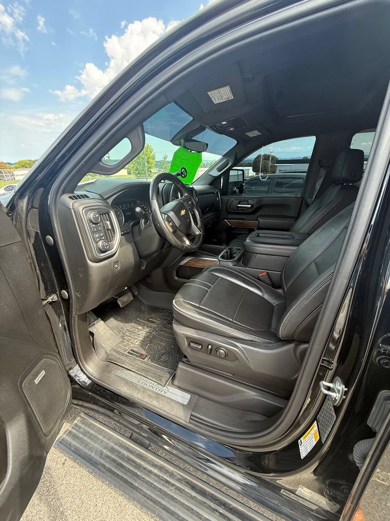 Used 2021 Chevrolet Silverado 2500 High Country w/ Z71 Off-Road Package AWD/4WD image 8