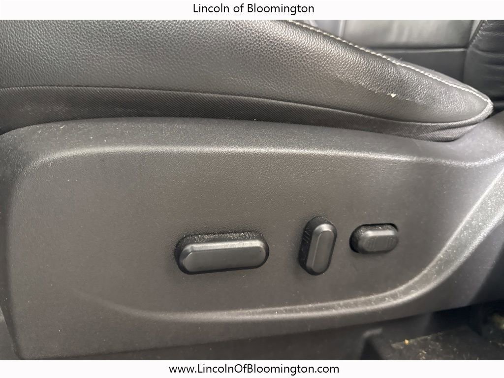 Used 2013 Ford Escape SEL image 29