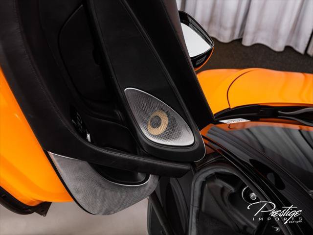 Used 2025 McLaren GTS RWD image 27