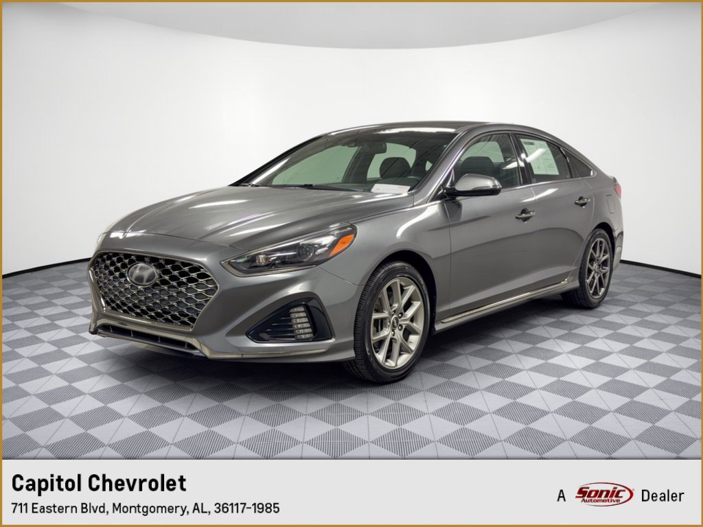 Used 2018 Hyundai Sonata Limited FWD image 1