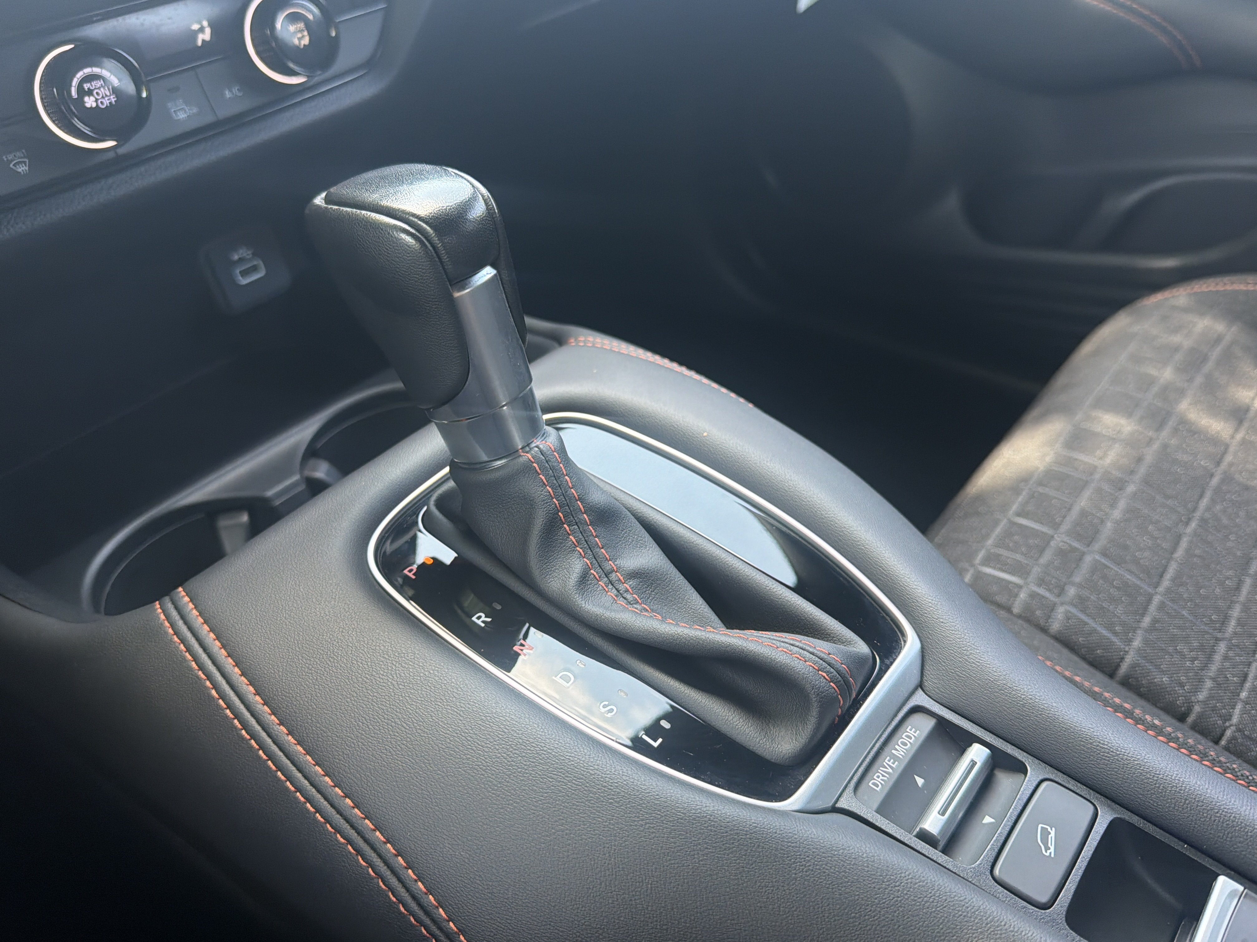 Certified 2024 Honda HR-V Sport image 16