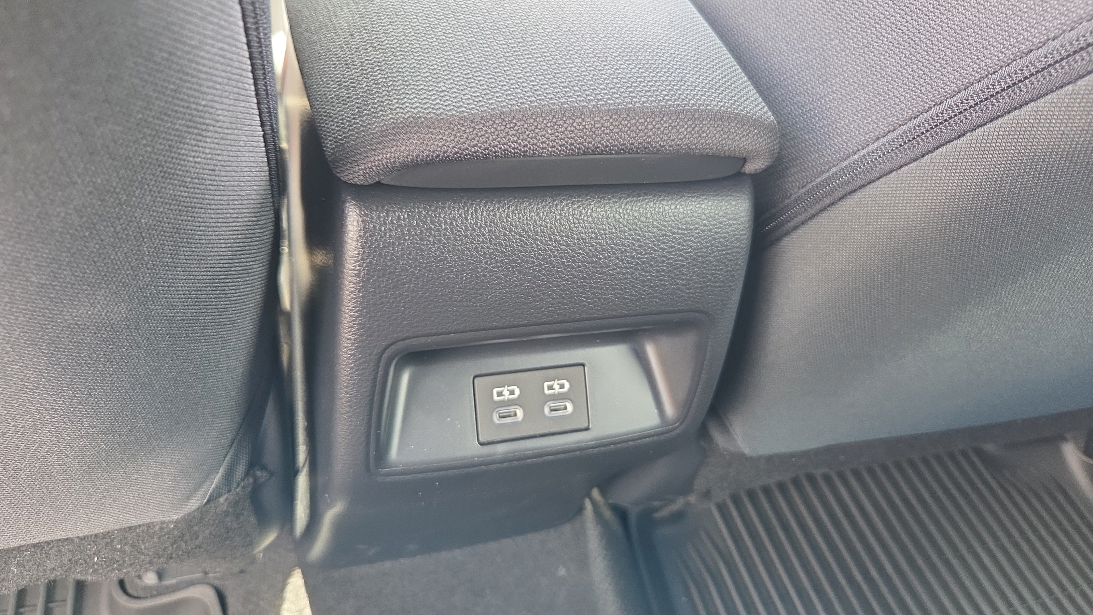 Certified 2026 Toyota Corolla SE FWD image 25