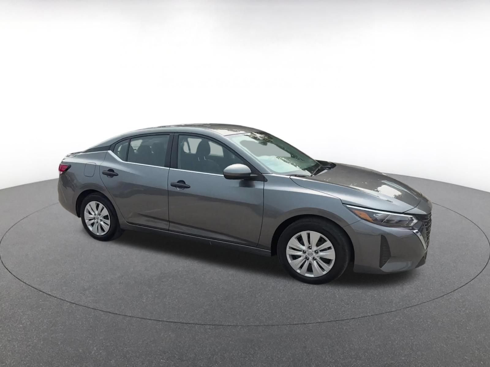 Used 2025 Nissan Sentra S FWD video 2