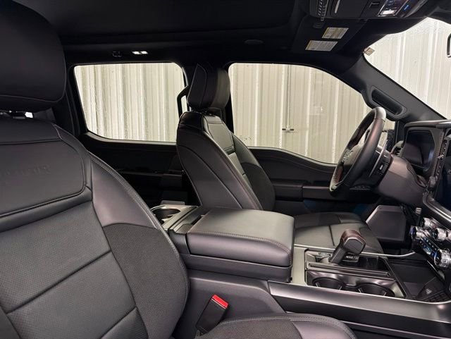 Used 2025 Ford F150 Raptor AWD/4WD image 23