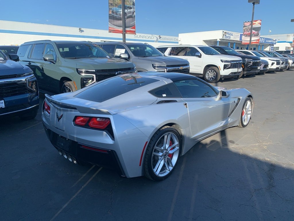 Used 2015 Chevrolet Corvette Stingray Coupe w/ 2LT Preferred Equipment Group image 4