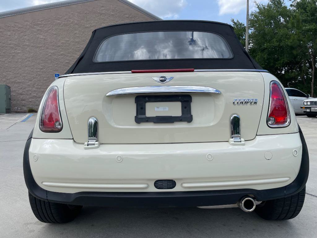 Used 2008 MINI Cooper Convertible FWD image 7