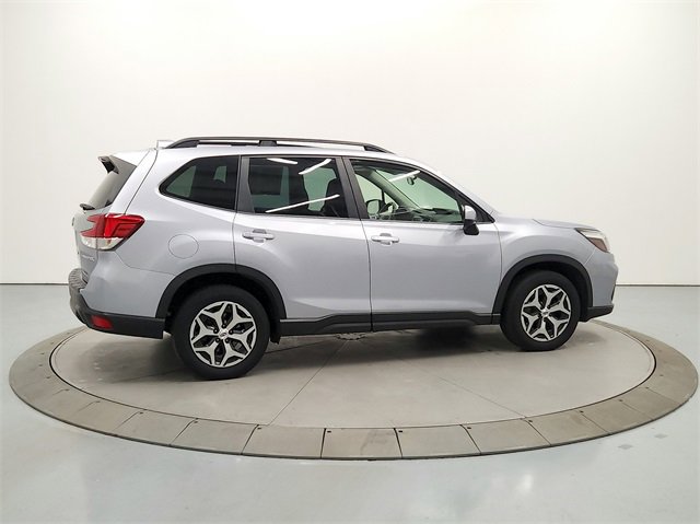 Used 2021 Subaru Forester Premium image 7